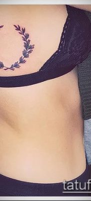 babérkoszorú tetoválás (jelentése) - egy példa egy érdekes tetoválási tervre - 015
