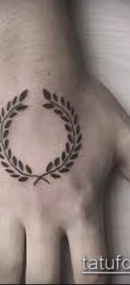 babérkoszorú tetoválás (jelentése) - egy példa egy érdekes tetoválási tervre - 001
