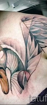 Példa hattyúval készült tetoválásra - fotó a tetoválás jelentéséről szóló cikkhez 30