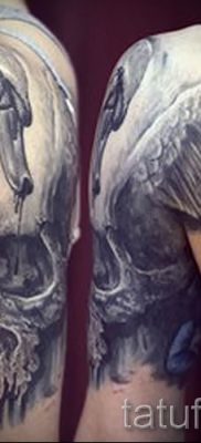 Példa hattyúval készült tetoválásra - fotó a tetoválás jelentéséről szóló cikkhez 6