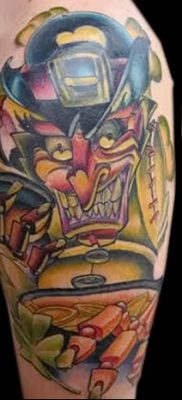 fotó manó tetoválásról, keltezésű: 09.09.2017 №139 - tetováló manó -