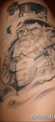 fotó manó tetoválásról, keltezés: 2017. 09. 15 №140 - tetováló manó -