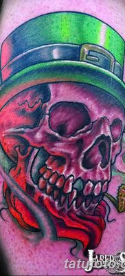 fotó manó tetoválásról, keltezésű: 09.09.2017 №142 - tetováló manó -