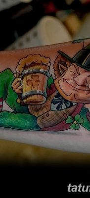 fotó egy manó tetoválásról, keltezésű: 09.09.2017 №128 - tetováló manó -