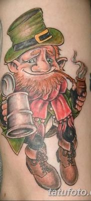 fotó manó tetoválásról, keltezésű: 09.09.2017 №004 - tetováló manó -