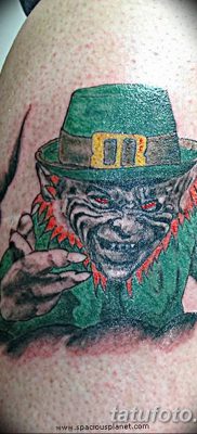 fotó manó tetoválásról, keltezésű: 09.09.2017 №006 - tetováló manó -