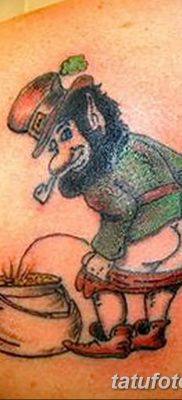 fotó egy manó tetoválásról, keltezve 2017. 09. 15 -én №034 - tetováló manó - 351233