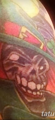 fotó egy manó tetoválásról, keltezve 2017. 09. 15 -én №039 - tetováló manó -