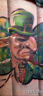 fotó egy manó tetoválásról, keltezés: 2017. 09. 15 №040 - tetováló manó -