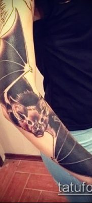 Fénykép egy denevér tetoválásról a hadseregben - 06062017 - példa - 005 Tetováló denevér a hadseregben