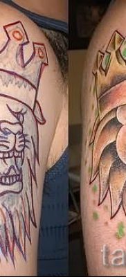 oroszlán tetoválás koronával - fotó a tetoválás jelentéséről szóló cikkhez