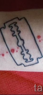 Снимка на татуировка на острието - примери за статия за значението на острието в татуировка - tatufoto.ru - 31