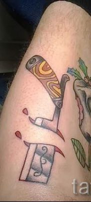 Снимка на татуировка на острието - примери за статия за значението на острието в татуировка - tatufoto.ru - 23