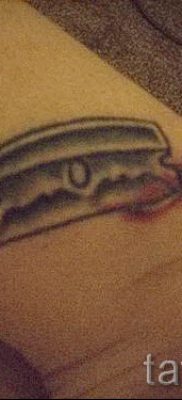 Снимка на татуировка на острието - примери за статия за значението на острието в татуировка - tatufoto.ru - 13