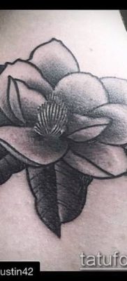 magnólia tetoválásszám 413 - a minta hűvös változata, amely könnyen használható változtatásra és tetoválásként magnóliaként a lábra