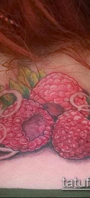 fotó egy málnás tetoválásról (jelentése) - egy példa egy érdekes tetoválási tervre - 056
