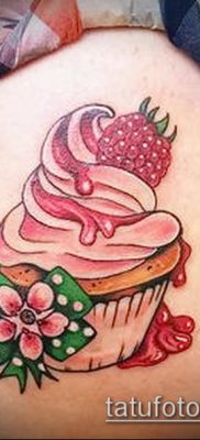 fotó a málna tetoválásról (jelentése) - egy példa egy érdekes tetoválási rajzra - 032