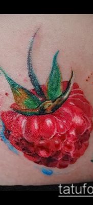 fotó a málna tetoválásról (jelentése) - egy példa egy érdekes tetoválási rajzra - 017