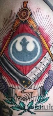 fotó tetoválásról a combon (tetováló kőművesek) (érték) - példa rajz - 054