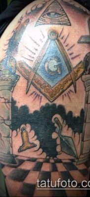 fotó a tetoválásról a combon (tetováló kőművesek) (érték) - példa rajz - 045