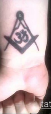 fotó a tetoválásról a combon (tetováló kőművesek) (érték) - példa rajz - 040