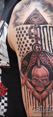 fotó tetoválásról a combon (tetováló kőművesek) (érték) - példa rajz - 016