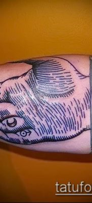 fotó a tetoválásról a combon (tetováló kőművesek) (érték) - példa rajz - 014