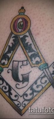 fotó a tetoválásról a combon (tetováló kőművesek) (érték) - példa rajz - 009