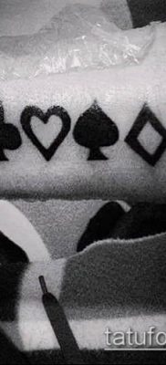 fotó tetováló kártya öltönyről (érték) - példa rajz - 043