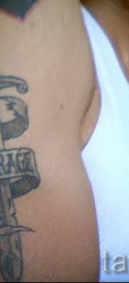 fotó példa a kard tetoválására - kép a tetoválás jelentését bemutató cikkhez 17