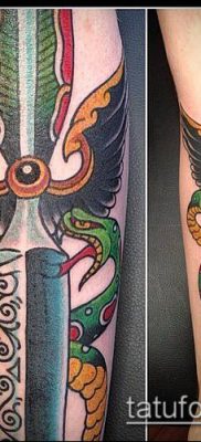 kard és kígyó tetoválás №802 - a minta exkluzív változata, amely sikeresen használható kard és kígyó átalakítására és felhelyezésére a lábára tetoválásként
