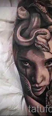Medusa Gorgon tetoválás - fényképes példa a tetoválás jelentését bemutató cikkhez 52