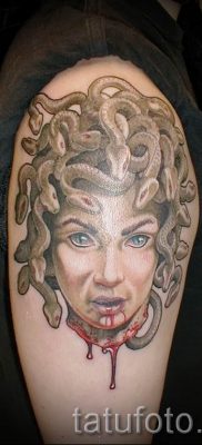 Medusa Gorgon tetoválás - fényképes példa egy tetoválás jelentését bemutató cikkhez 34