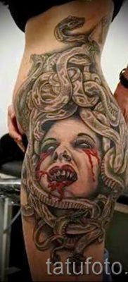 Medusa Gorgon tetoválás - fényképes példa egy tetoválás jelentését bemutató cikkhez 32