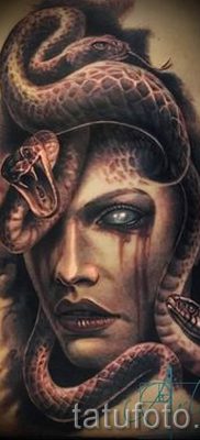 Medusa Gorgon tetoválás - fényképes példa egy tetoválás jelentését bemutató cikkhez 17