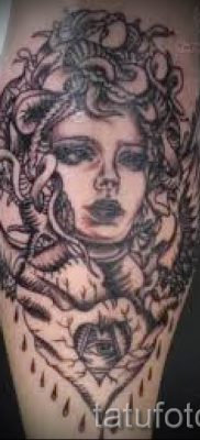 Medusa Gorgon tetoválás - fényképes példa egy tetoválás jelentését bemutató cikkhez 10