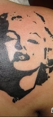 fotó Marilyn Monroe tetoválásról, kelt 2017.08.08., 002 - Tetoválás Marilyn Monroe_