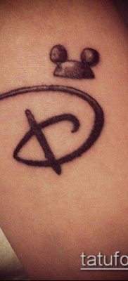 fotó Mickey egér tetoválásról (Tattoo) (érték) - példa rajz - 087