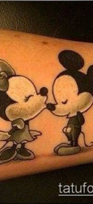 fotó Mickey egér tetoválásról (Tattoo) (érték) - példa rajz - 044