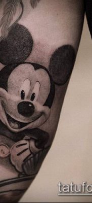 fotó Mickey egér tetoválásról (Tattoo) (érték) - példa rajz - 035