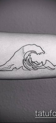 A 605 -ös minimalizmus tetoválás a minta méltó változata, amely sikeresen használható a minimalizmus átalakítására és alkalmazására, mint a lányok tetoválása