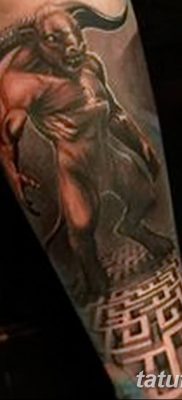 fotó Minotaurusz tetoválásról 2018.07.19. №008 - Minotaurusz tetoválás -