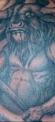 fotó Minotaurusz tetoválásról 2018.07.19. №051 - Minotaurusz tetoválás -