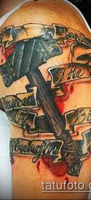 kalapács tetoválás fotó (jelentése) - példa egy érdekes tetoválási rajzra - 038