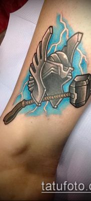 kalapács tetoválás fotó (jelentése) - példa egy érdekes tetoválási rajzra - 037