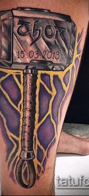 kalapács tetoválás fotó (jelentése) - példa egy érdekes tetoválási rajzra - 010