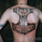 példa tetoválásra - Thor kalapácsa 