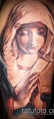 fotó egy apáca tetoválásról (jelentése) - példa egy érdekes tetoválási rajzra - 070