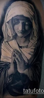 fotó egy apáca tetoválásról (jelentése) - példa egy érdekes tetoválási tervre - 067