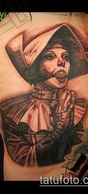 fotó egy apáca tetoválásról (jelentése) - példa egy érdekes tetoválási tervre - 053